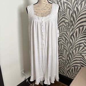 Eileen West short solid knit chemise